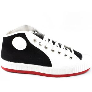 Cebo Zwart Wit Rode Zool Foempies