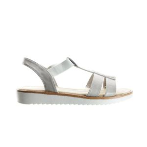 Zilveren Sandaal Met Kleine Pareltjes En Rekkers